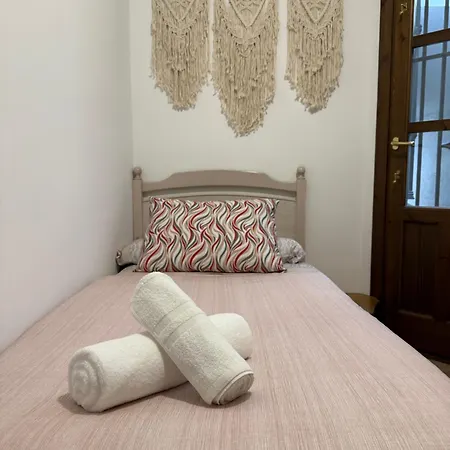 Charming Albaicin Patio Flat Free Onsite Parking *