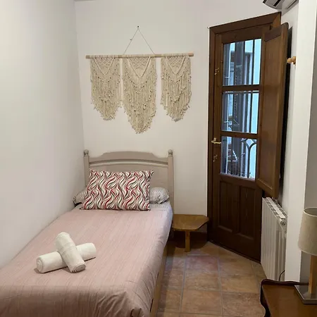 Charming Albaicin Patio Flat Free Onsite Parking *